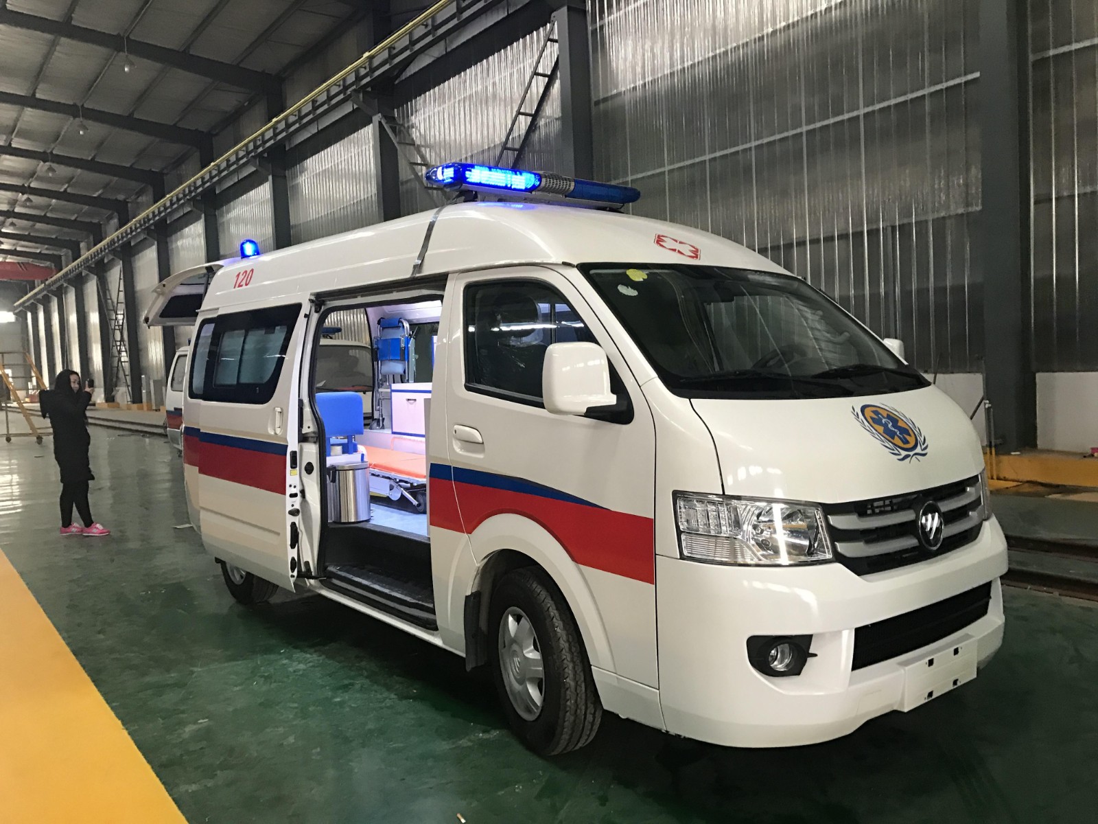 靖边县救护车转院
